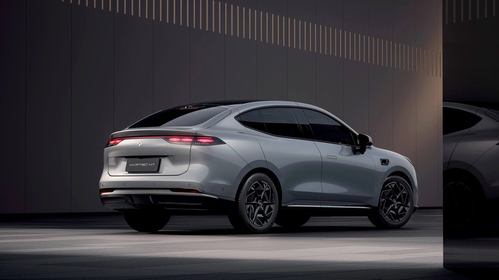 Hyptec Ultra 1